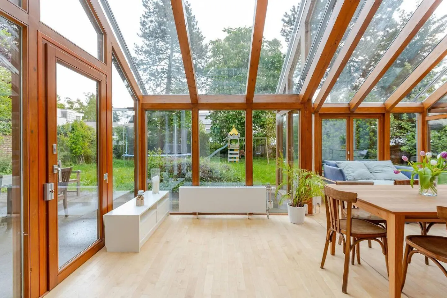 Family Mansion In Cologne Villa